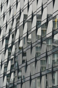 תקריבים של בניינים מברלין -מקס דופלי